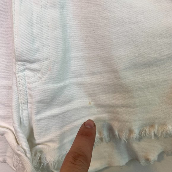 Zara White Denim High Waisted Shorts - Picture 6 of 7